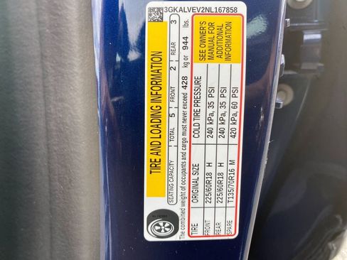 Used 2022 GMC Terrain SLT image 28