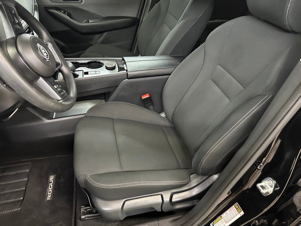 Used 2023 Nissan Rogue S AWD/4WD image 5