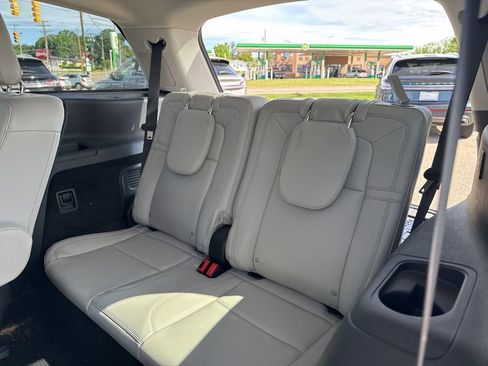 Used 2025 Lincoln Aviator Reserve w/ Equipment Group 201A AWD/4WD image 15