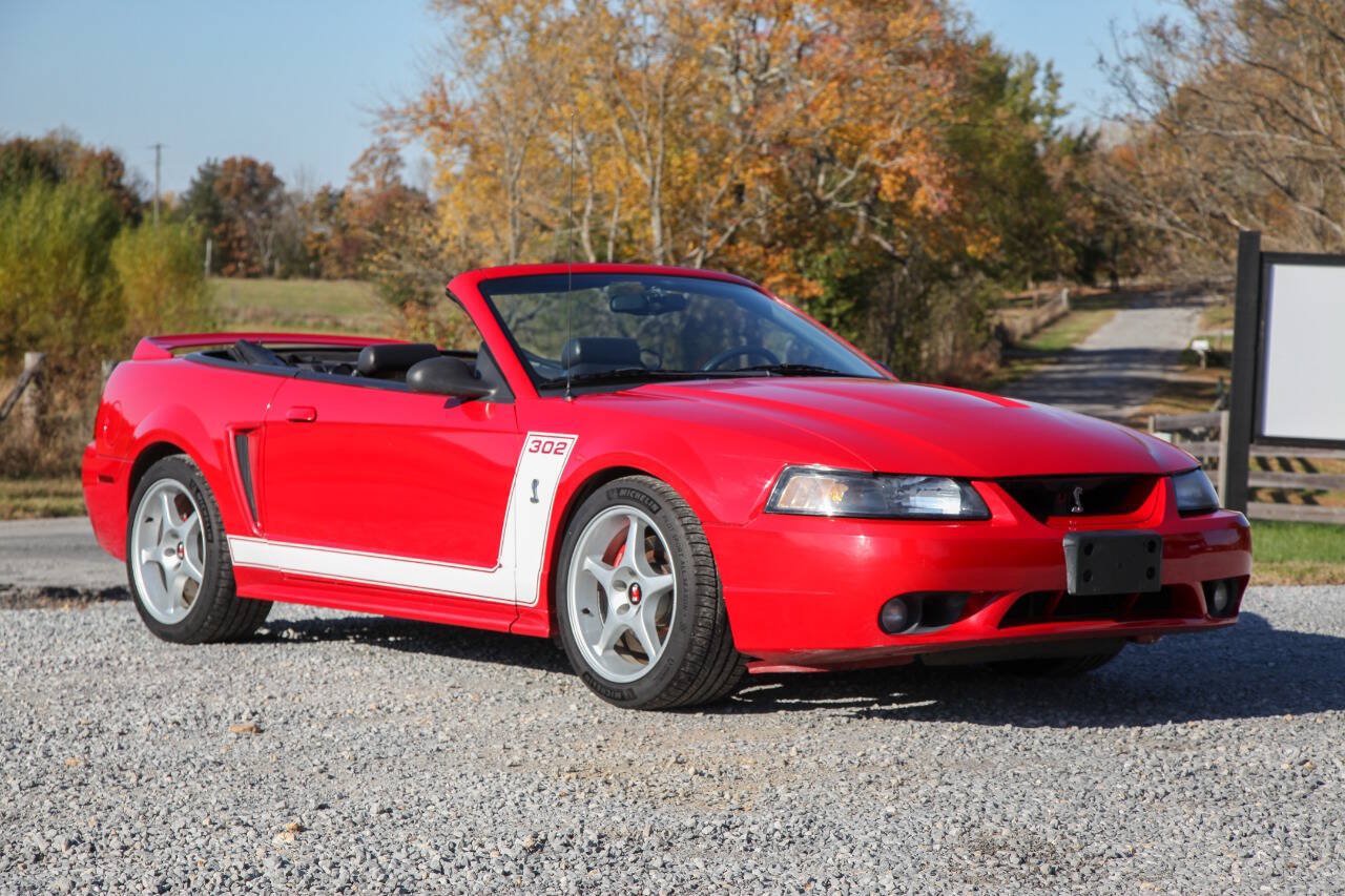Used 1999 Ford Mustang Cobra RWD image 1