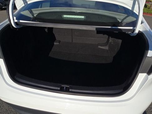 Used 2023 Toyota Corolla LE FWD image 11
