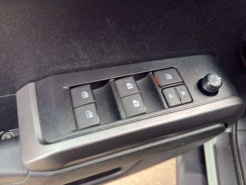 Used 2022 Toyota Tacoma TRD Off-Road w/ TRD Premium Off Road Package image 14