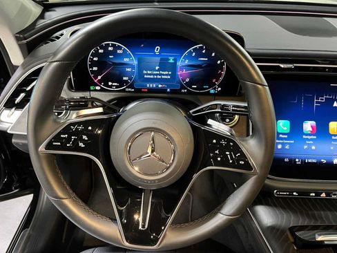 Used 2026 Mercedes-Benz E 350 4MATIC Sedan image 27