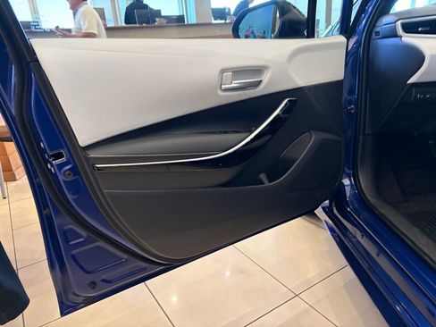 Used 2026 Toyota Corolla XSE image 6