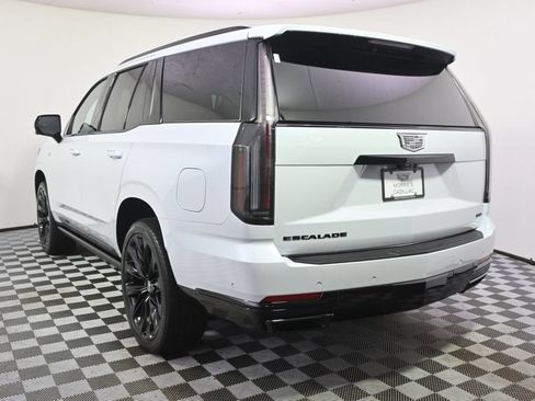 New 2026 Cadillac Escalade Platinum Sport w/ LPO, ONYX Package AWD/4WD image 4
