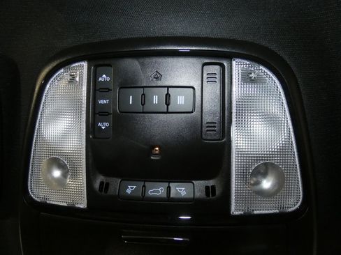 Used 2024 Dodge Durango GT image 17