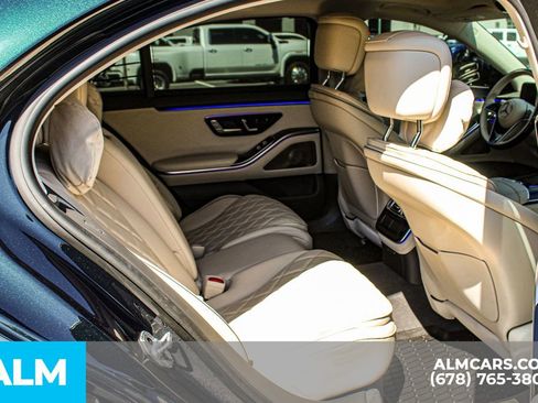 Used 2024 Mercedes-Benz S 580 4MATIC Sedan image 16