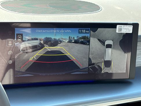 New 2026 Hyundai Ioniq 9 SEL w/ Tow & Go Package AWD/4WD image 23