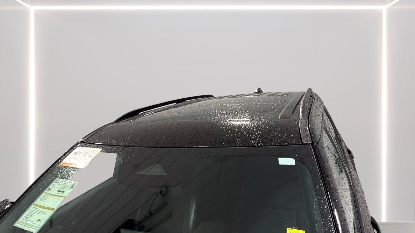 Used 2025 Ford Explorer ST AWD/4WD image 34