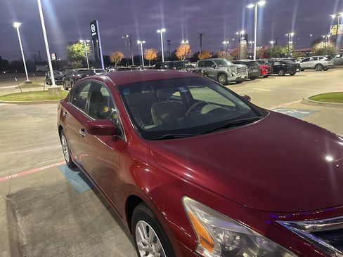 Used 2015 Nissan Altima 2.5 S w/ Power Driver Seat Package image 9