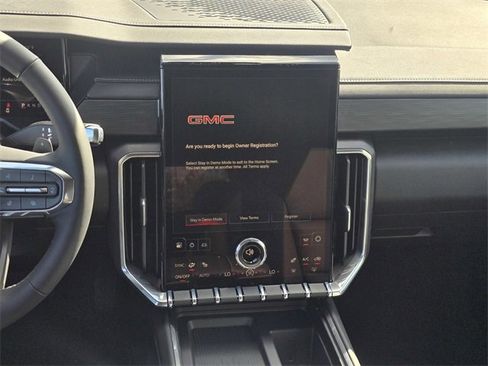 New 2026 GMC Acadia Elevation image 15