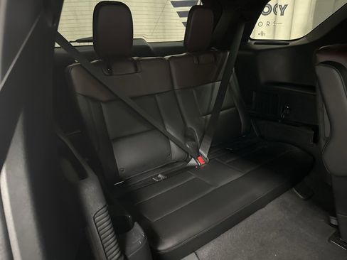 Used 2022 Ford Explorer Platinum w/ Equipment Group 601A image 39