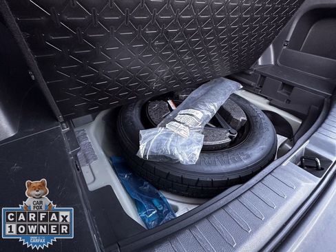 Used 2024 Toyota RAV4 XLE image 25