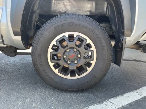Used 2024 Toyota Tacoma TRD Off-Road w/ TRD Off Road Upgrade Package AWD/4WD image 35