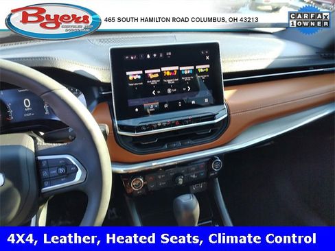 Used 2024 Jeep Compass Limited image 23