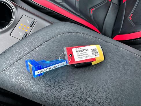 Used 2024 Toyota Camry XSE image 31