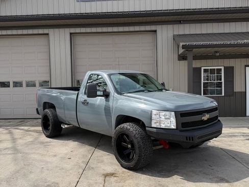 Used 2007 Chevrolet Silverado 1500 W/T RWD image 1