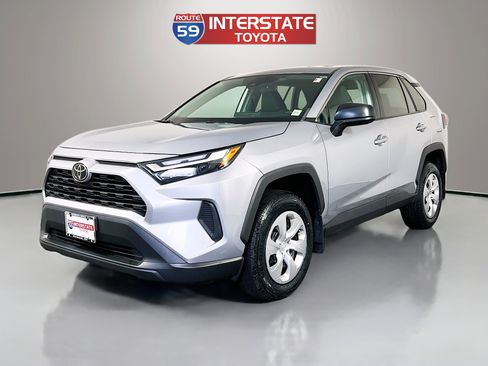 Certified 2023 Toyota RAV4 LE image 3
