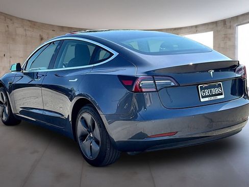 Used 2020 Tesla Model 3 Standard Range Plus RWD image 12