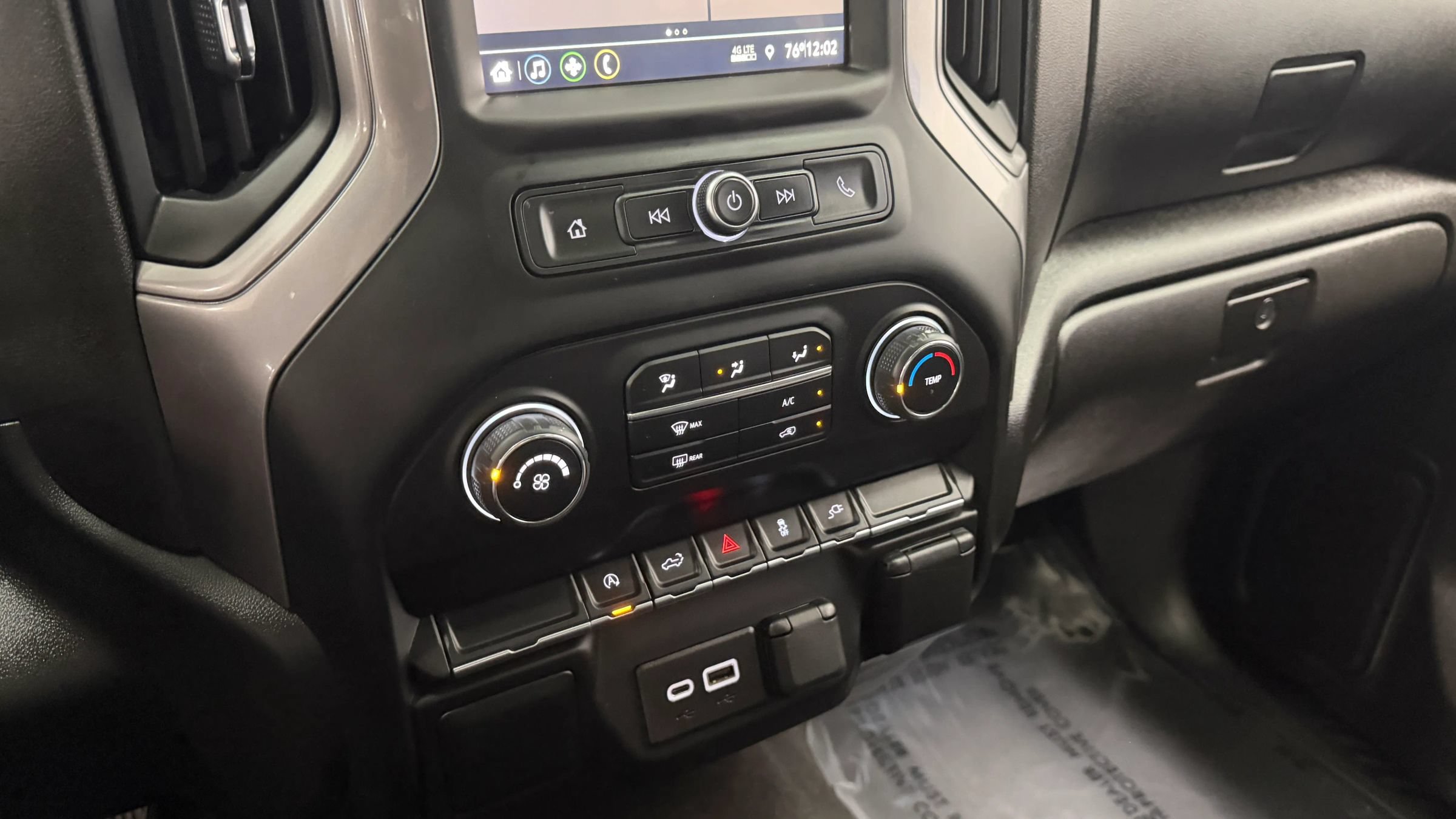 Used 2022 Chevrolet Silverado 1500 Custom AWD/4WD image 28