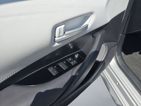 Used 2019 Toyota Corolla SE w/ SE Option Package FWD image 23