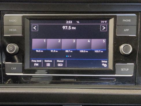 Used 2019 Volkswagen Jetta SE FWD image 25