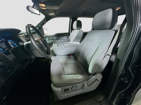 Used 2014 Ford F150 XLT w/ Equipment Group 302A Luxury image 21