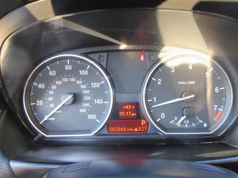 Used 2013 BMW 128i Convertible image 15