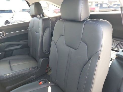 Used 2026 Kia Sorento X-Line EX AWD/4WD image 16