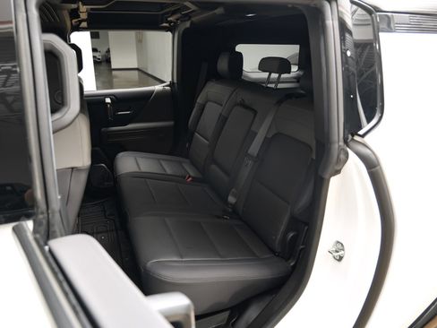 Used 2025 GMC Hummer EV 2X w/ LPO, Sport Package AWD/4WD image 48