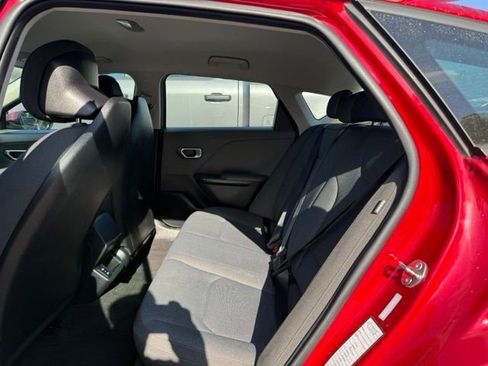 Used 2025 Kia K4 FWD image 5