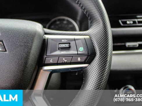 Used 2025 Mitsubishi Outlander SE FWD image 29
