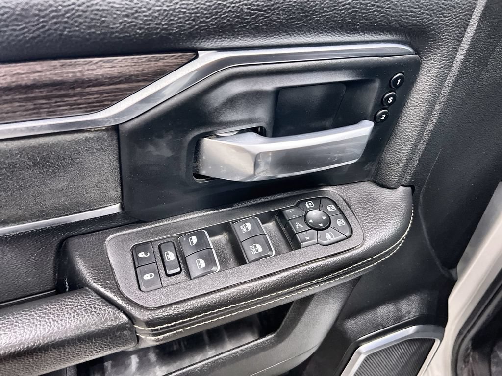 Used 2026 RAM 2500 Laramie AWD/4WD image 15