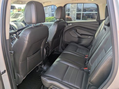 Used 2015 Ford Escape Titanium w/ Equipment Group 301A AWD/4WD image 27