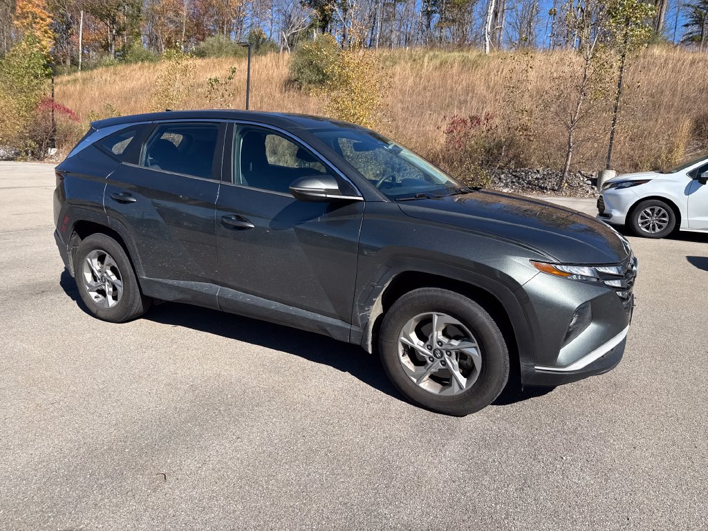 Used 2022 Hyundai Tucson SE AWD/4WD image 3