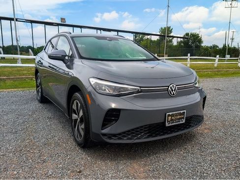 Used 2023 Volkswagen ID.4 Pro AWD/4WD image 3