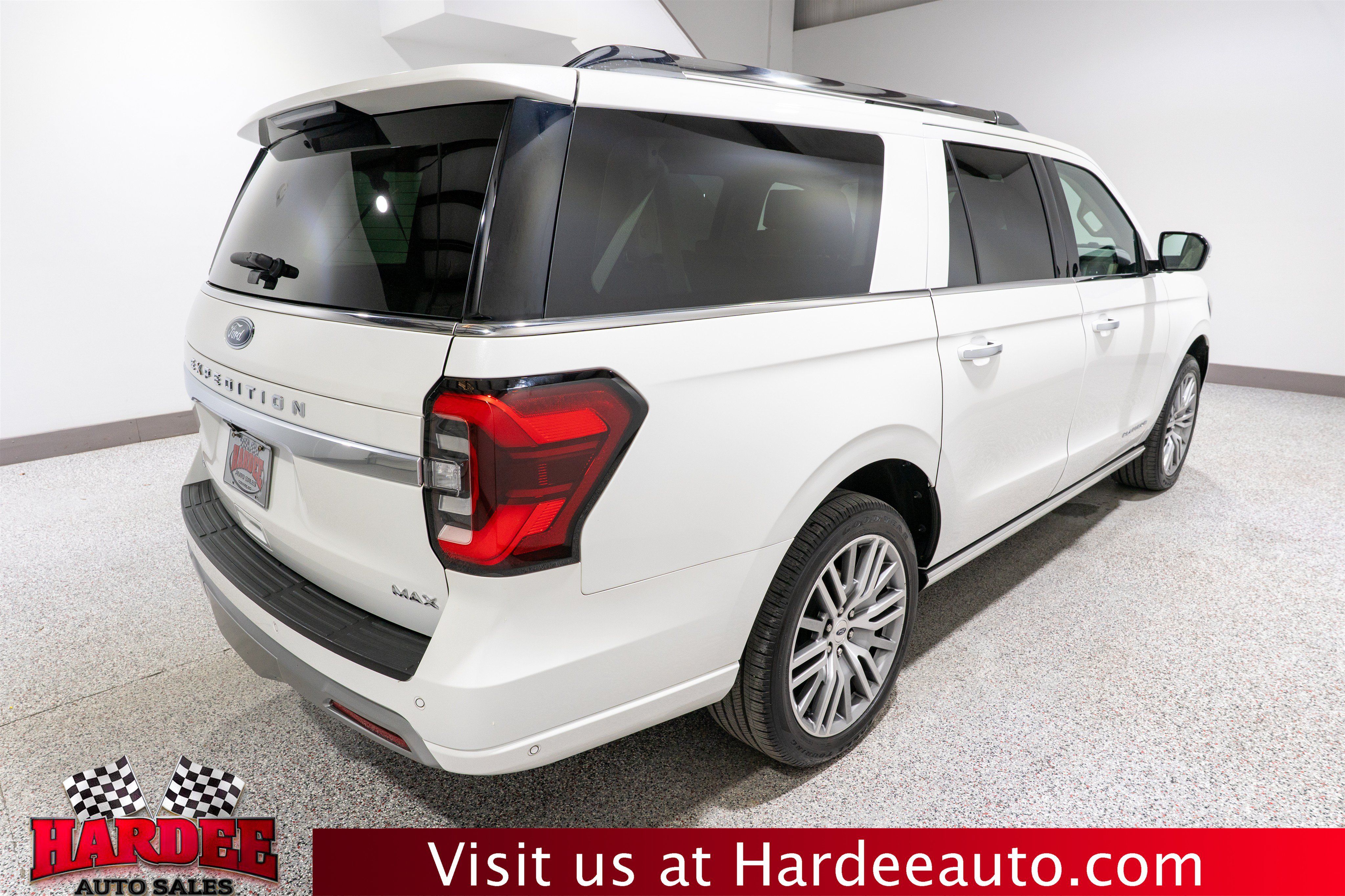 Used 2022 Ford Expedition Max Platinum AWD/4WD image 5