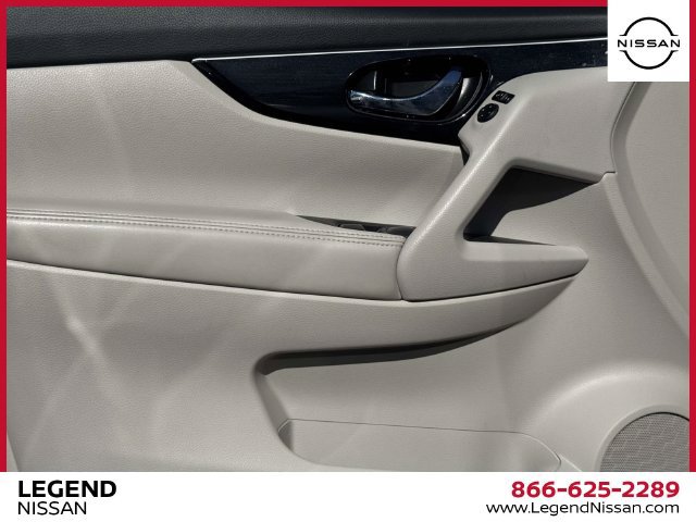 Used 2019 Nissan Rogue Sport SL AWD/4WD image 15