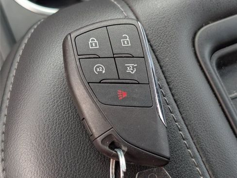 Used 2024 GMC Yukon SLE RWD image 77