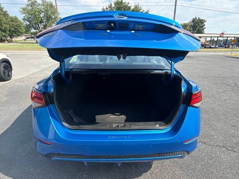 Used 2021 Nissan Sentra SV w/ Lighting Package FWD image 8