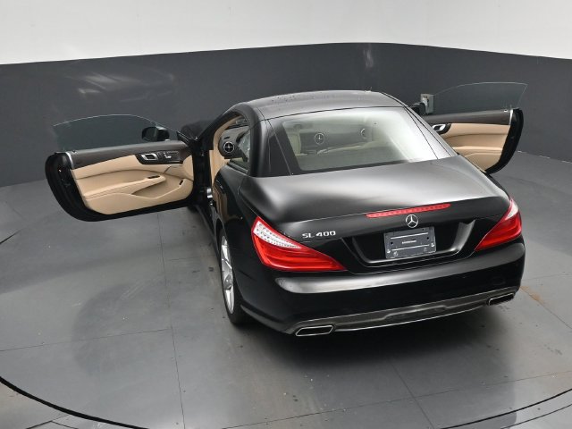 Used 2016 Mercedes-Benz SL 400 w/ Premium I Package image 30
