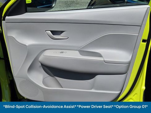 Certified 2024 Hyundai Kona SEL AWD/4WD image 8