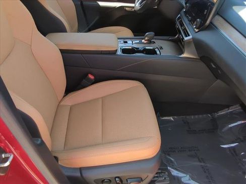 Used 2024 Lexus RX 350 Premium w/ Accessory Package (Z1) FWD image 21