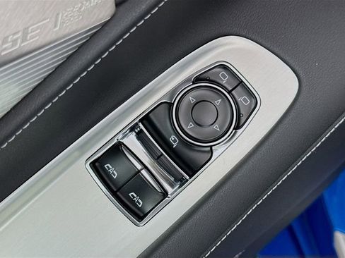 Used 2024 Chevrolet Corvette Stingray Preferred Cpe w/ 2LT image 19