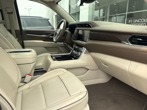 Used 2023 GMC Yukon Denali w/ Denali Reserve Package AWD/4WD image 26