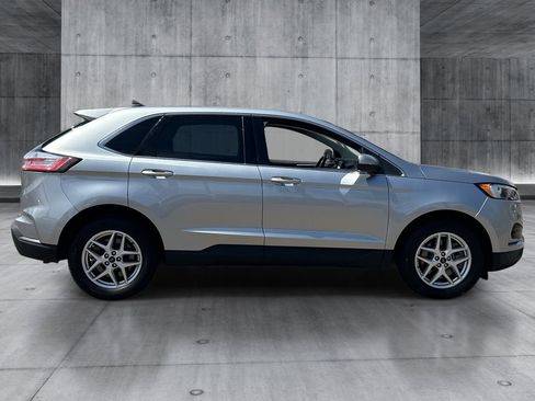 Used 2024 Ford Edge SEL AWD/4WD image 6