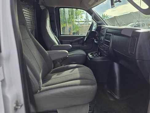 Used 2024 Chevrolet Express 2500 Work Van w/ Driver Convenience Package image 10