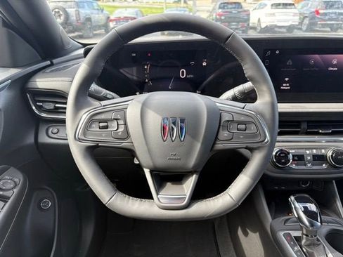 New 2026 Buick Envista Preferred w/ Convenience I Package FWD image 22