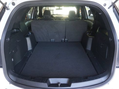 Used 2019 Ford Explorer 4WD Police Interceptor image 14