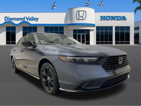 New 2025 Honda Accord SE image 1